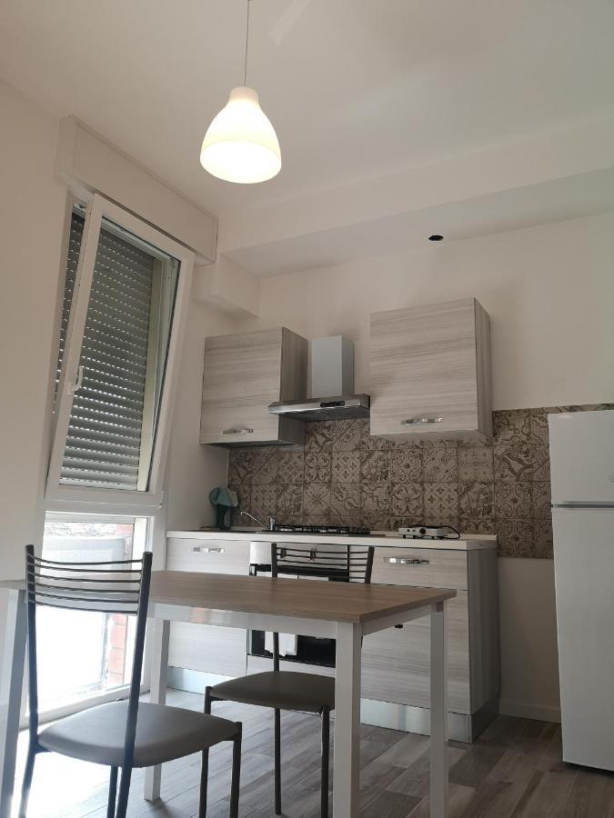 Battistelli Apartments Bolonia Habitación foto